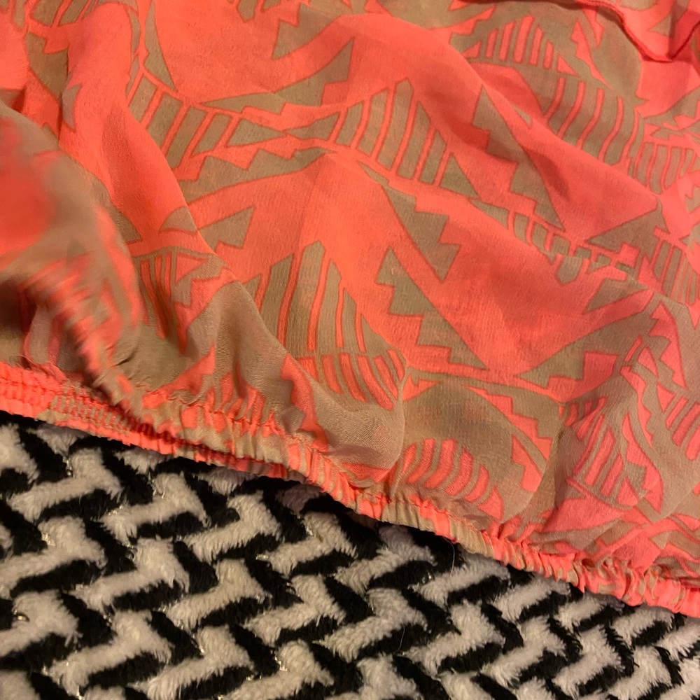 Crop top - Picture 3 of 4